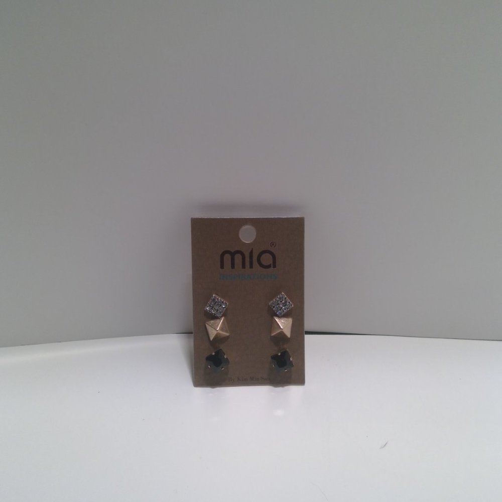 Earrings set of 3 Pair